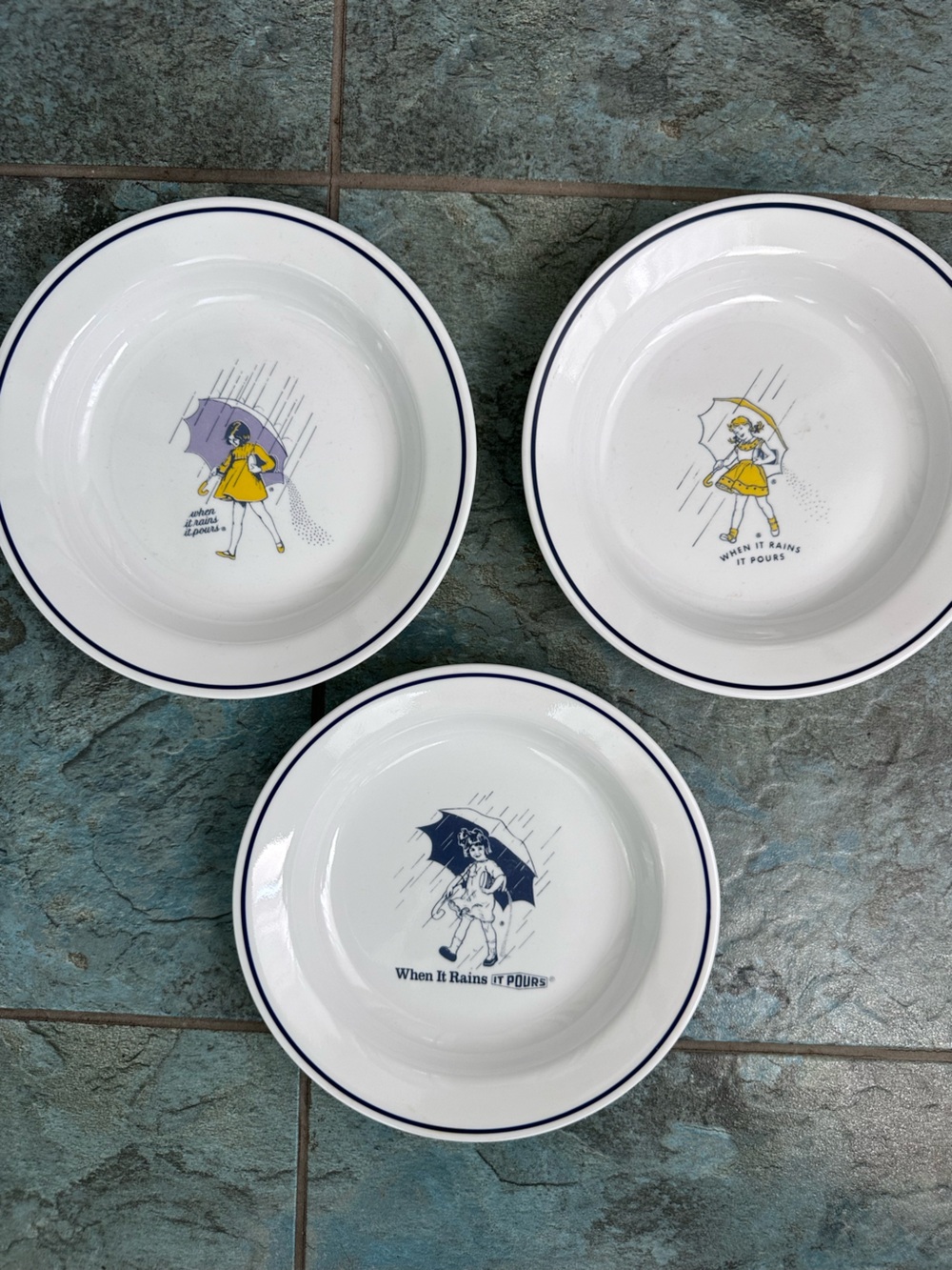 Set Of 3 Morton Salt Corelle Rim Soup Bowls When It Rains It Pours 8.5" Corning